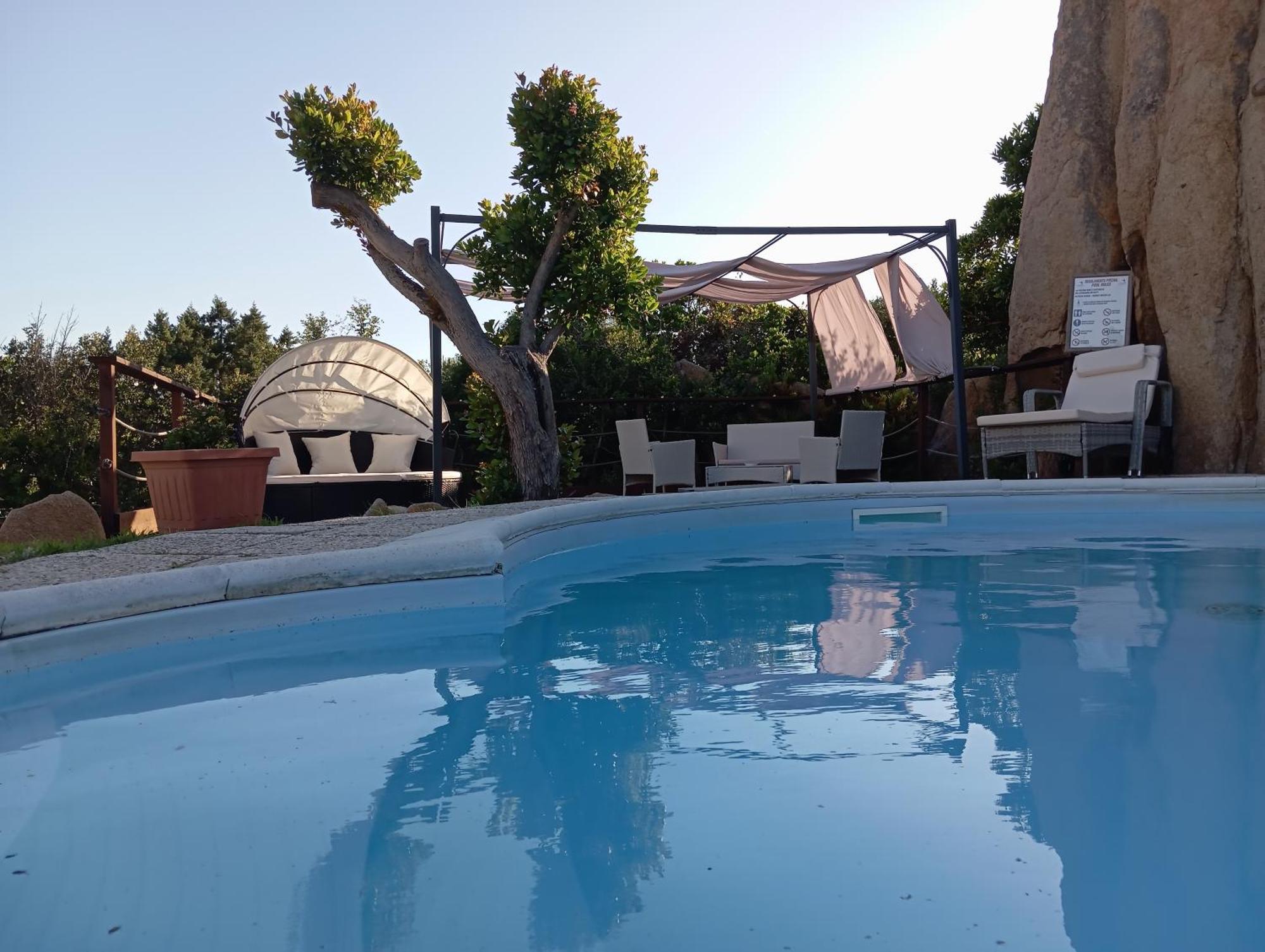 Villa Majore Beb Con Piscina Privata Rena Majore Bagian luar foto
